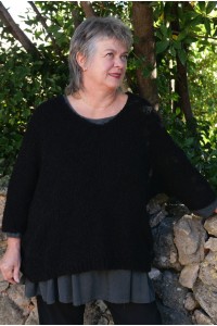 Pull femme noir over size col V – Effet bouclettes, alpaga & laine