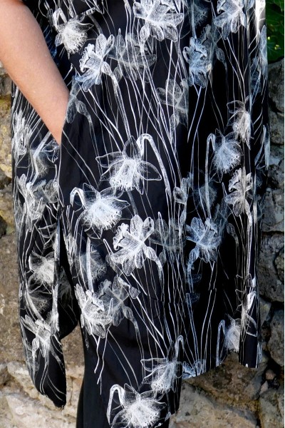 Robe/Tunique Grande Taille Over size en Coton – Fleurs Noir & Blanc