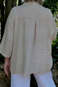 Chemise beige en lin femme grande taille – Col V, manches 3/4