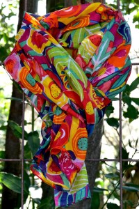 Foulard en coton, motifs floral et couleurs vives 110x180 cm