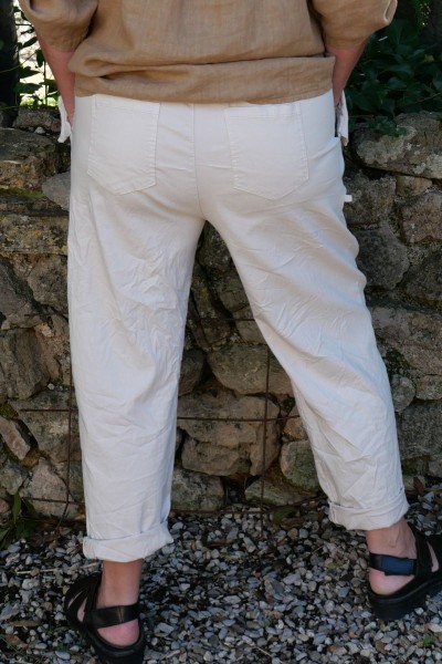 Pantalon femme grande taille – taille élastique, poches et cordon.