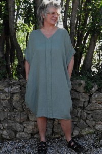 Robe lin grande taille Caroline Kaki