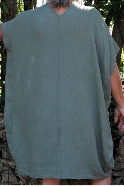 Robe en lin kaki femme grande taille jusqu’au 54 – col V devant et dos