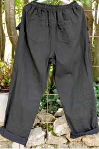 Pantalon noir femme grande taille – taille élastique, poches et cordon