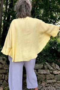 Top en lin acidulé femme grande taille – coupe poncho fluide, col V.