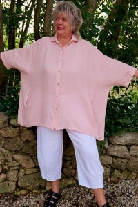 Chemise en lin over size femme grande taille – manches courtes, poches