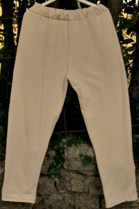 Pantalon femme grande taille beige coton élasthanne – confort et style