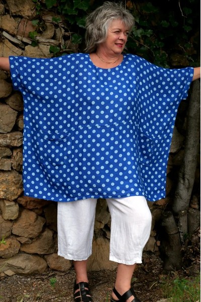 Tunique lin oversize bleu roi à pois - grande taille femme, col rond.