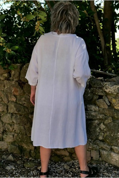 Robe longue en lin blanc grande taille - col rond, poches, confortable