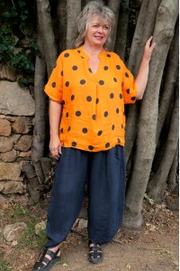 Top lin femme grande taille orange à pois – col V chemisier, manches