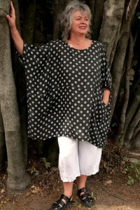 Tunique lin oversize grise à pois - grande taille femme, légère.