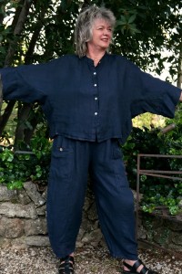Pantalon lin Ursule Bleu marine et Chemise lin Malo Bleu marine