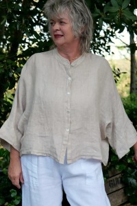 Chemise lin beige femme grande taille, Col mao, coutures structurantes