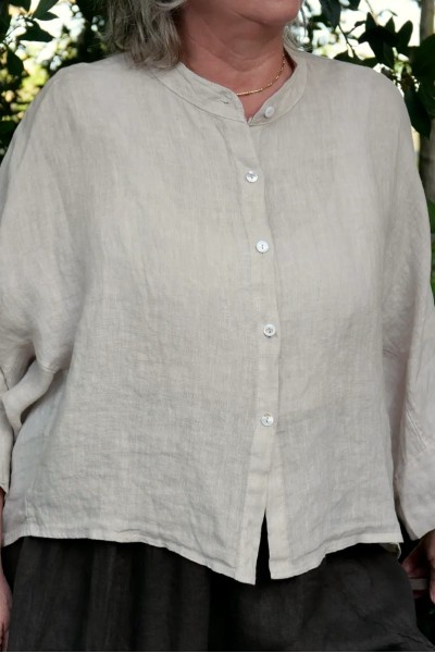 Chemise lin beige femme grande taille, Col mao, coutures structurantes