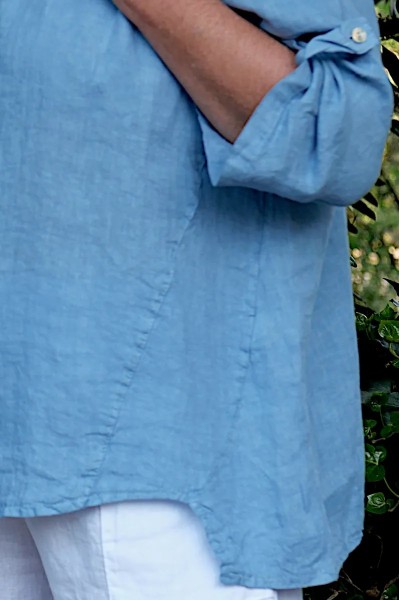 Chemise lin bleu jean femme grande taille - Col V féminin, confortable