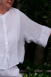 Chemise lin col mao, manches, élégante et légère