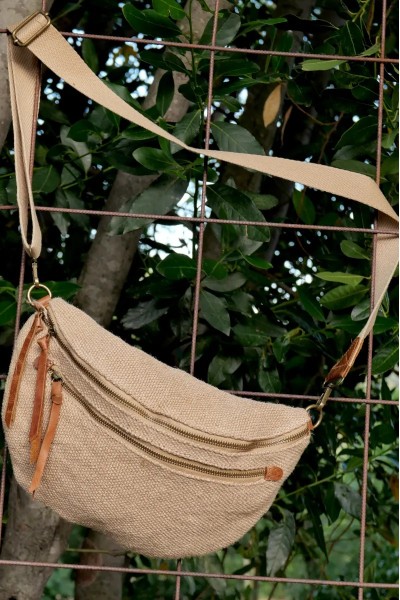Sac toile de jute, couleur lin naturel, pratique, réglable, détail cuir