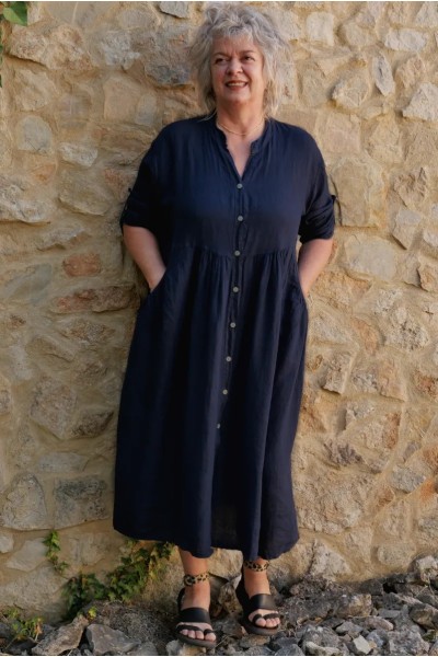 Veste ou Robe en lin, à porter ouverte ou fermée pour un style unique