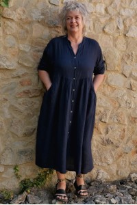 Veste ou Robe en lin, à porter ouverte ou fermée pour un style unique