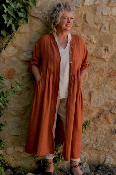 Veste chemise en lin longue, idéale femme grande taille - poches pratiques