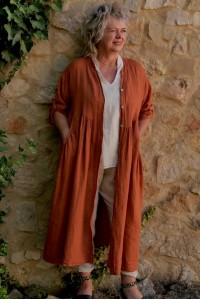 Veste chemise en lin longue, idéale femme grande taille - poches pratiques