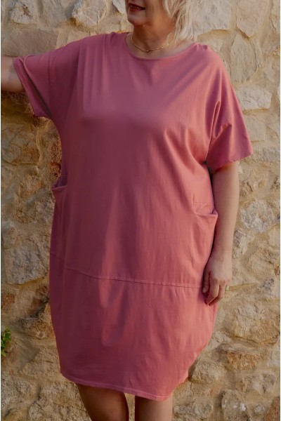 Robe femme grande taille, col rond, poches pratiques et manches courtes
