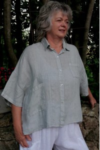 Chemise déstructurée, manches courtes, originale, légère et grande taille