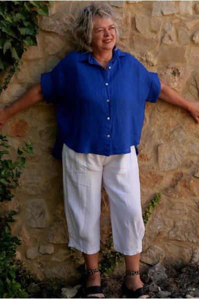 Chemise lin Anna Bleu outremer et Pantalon lin Omer blanc