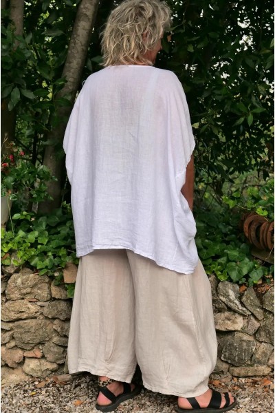 Tunique lin Margot blanche confortable et Pantalon large Leopold fluide beige