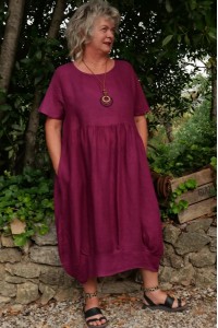 Robe lin femme grande taille, col rond intemporel, coupe structurée, fluide et confortable