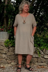 Robe lin Nathalie taupe poudré