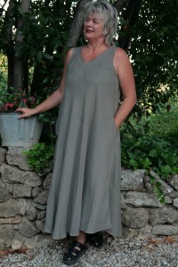 Robe lin longue Vanille coloris taupe