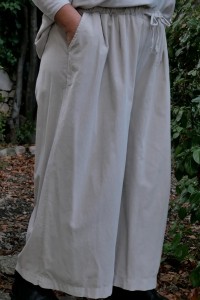 Pantalon large confortable, velours de coton beige